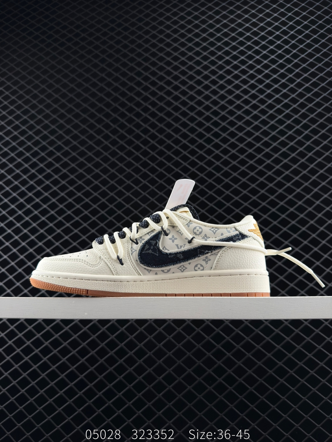 Travis Scott x Air Jordan 1 ” Reverse Mocha “